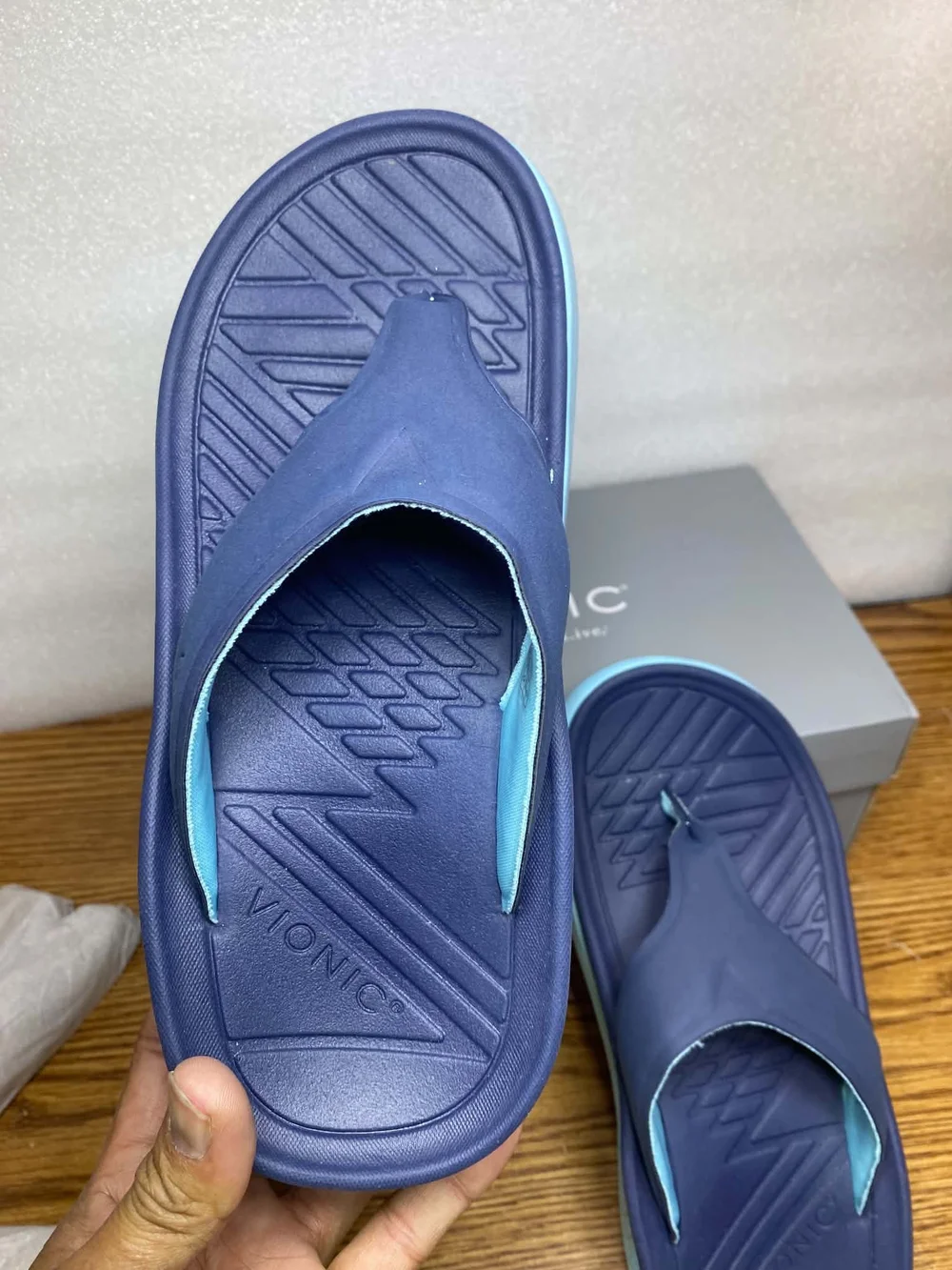 Vionic Thong Wedge Sandals Unisex Mens 7 Women's 9 Restore Navy Slip On Comfort
